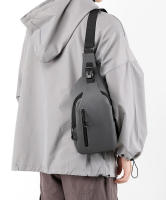 Bolsa de pecho impermeable multiusos con carga USB y múltiples bolsillos para senderismo, viajes y escalada - details 1