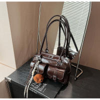 Versión coreana retro de un solo hombro, bolso axilar de gran capacidad, bolso baguette para viajes diarios, bolso Boston, bolso de almohada para mujer - details 9