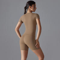 Chándal de cuello redondo para mujer, camiseta de ciclismo de secado rápido, ropa de entrenamiento transpirable, pantalones cortos deportivos para correr y gimnasio - details 16