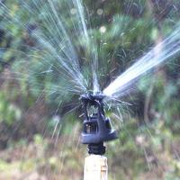 Aspersor de riego giratorio de plástico creativo, boquilla de riego Universal duradera para jardín, aspersor oscilante de 360 ​​grados, césped, 2 uds. - details 9