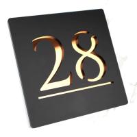 Placa de señal de número de puerta con espejo de cobre y negro mate cortado con láser personalizado - details 3