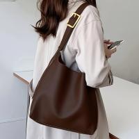 2025 Bolso de mano informal para mujer - Correa de hombro ajustable, diseño acolchado de gran capacidad, sintético negro con cierre magnético y forro de poliéster, perfecto para uso diario, bolso de mano diario |   Bolsa de textura acolchada |   Bolsa con - details 12