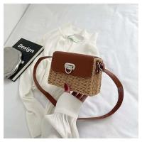 Venta al por mayor INS Leisure monederos de bambú moda de verano nuevo estilo para mujer bolsos de hombro cuadrados de paja bolso de playa cruzado para mujer - details 7