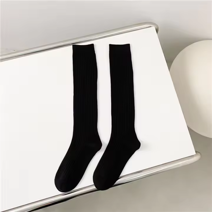 Nuevas medias de mujer tendencias de primavera estilo pijo Casual calcetines hasta la rodilla calcetines largos de Color sólido de alta calidad cómodos - 1
