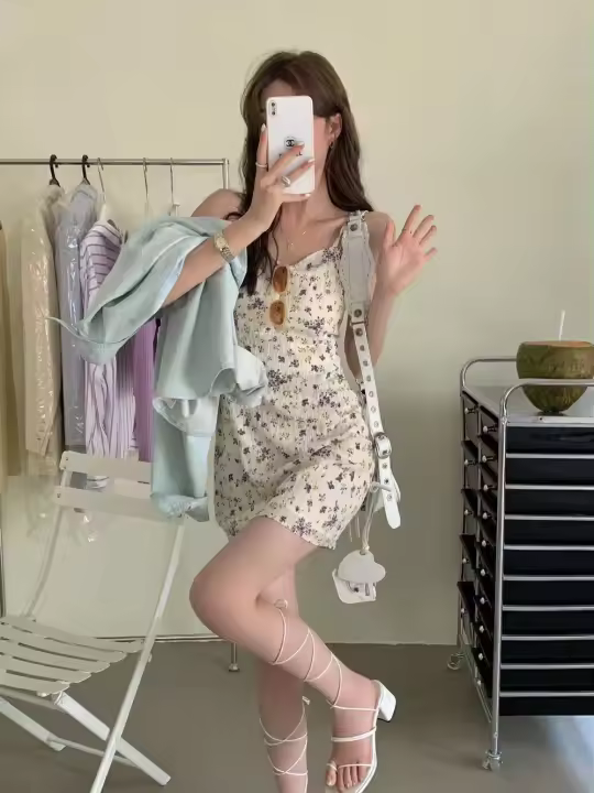 Vestido Mini Floral de Verano Tirantes, Cintura Ajustada, Estilo Coreano Moda para Mujeres - 1
