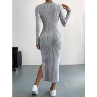 Estilo europeo y americano 2025 nuevo vestido largo de punto de cuello redondo de manga larga mujer - details 1
