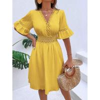 Vestido de verano para mujer, nuevo estilo, con costuras, escote en V y cintura de color liso. - details 8