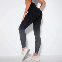 Malla de color degradado sin costuras para mujer, pantalones para correr Fiess con sandalia para realzar la cadera, pantalones de yoga de secado rápido - details 1