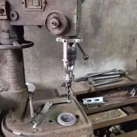 Abrazadera ajustable, taladro de orificio cuadrado, soporte fijo, adaptador de broca resistente portátil, herramientas de carpintería con 4 Uds. De taladro de orificio cuadrado - details 2