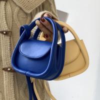 Diseñador de Moda Mini Bolso Negro Marrón Bolso de Hombro de Cuero con Tapones - details 4