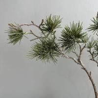 Rama de pino Artificial verde, plantas de pino de lujo de plástico, plantas falsas realistas elegantes para decoración del jardín del hogar - details 2