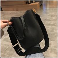 Bolso de diseñador de lujo para mujer, bandolera de cuero PU de gran capacidad, novedad de 2021 - details 25
