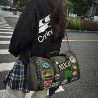 Bolsa de viaje impermeable retro 2024 nueva versátil casual colores contrastantes un solo hombro gran capacidad viaje de negocios bolsa de equipaje de mano bolsa de almacenamiento de fitness deportiva ligera bolsa de mensajero bolsa de viaje de corta dist - details 0