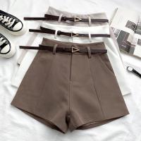 Pantalones cortos informales para mujer Corte en A, cintura alta, elegante para oficina con cinturón, vintage para primavera y verano - details 3