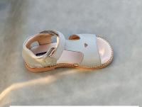 Sandalias de Esfuerzo de Cuero Genuino para Niñas Puntas Abiertas en Forma de Corazón - details 9