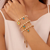 Pulsera estilo francés vintage para mujer: dije geométrico de perlas y turquesas, joyería retro de acero inoxidable de titanio - details 8