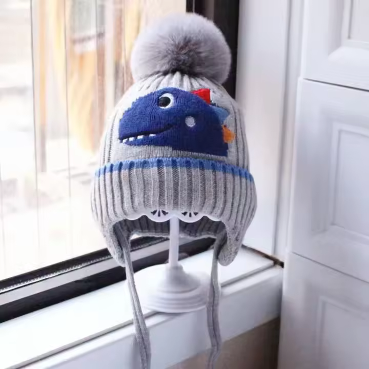 Gorro de Bebé con Bufanda 2023 Diseño de Dibujos Animados Lindos Gorro de Pelo Cálido de Invierno para Niños y Niñas Estilo de Moda con Diseño de Conejo y Dinosaurio - 1