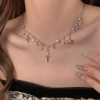 Collar con colgante de circonita de cristal cruzado para mujer y niña, accesorios de cadena de clavícula, joyería estética y2k - details 2