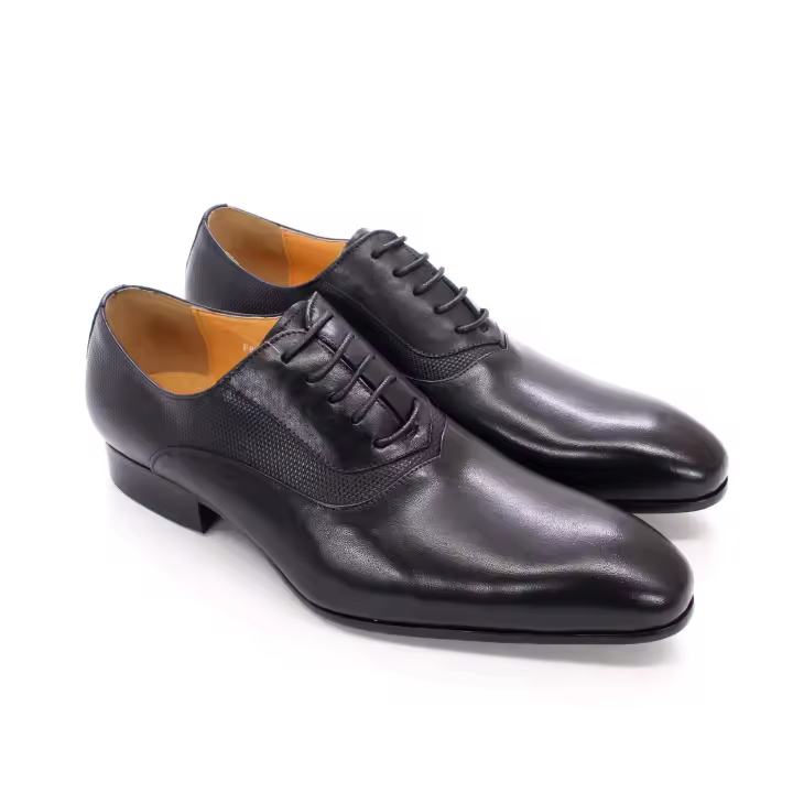 Zapatos de cuero con cordones de piel de vaca cepillada a mano con punta puntiaguda - 1