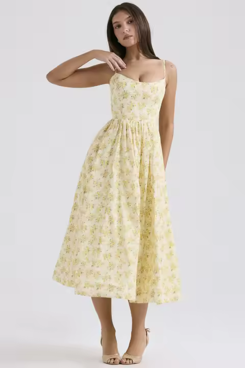 Vestido suspendido con espalda abierta para mujer, falda de longitud media con flores fragmentadas, estilo dulce y picante, verano 2025 - 1