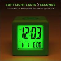 Reloj Despertador Digital con Snooze y Luz Nocturna Fácil Configuración, Silicona, Forma Other - details 1
