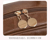 Bolsa de maquillaje Vintage de cuero encerado para mujer, gran capacidad, moderna, de alta gama, bolsa de almacenamiento portátil para el cuidado de la piel, novedad de 2025 - details 39