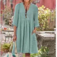 Vestido mediano con cuello en V y mangas tres cuartos en color liso estilo algodón y lino para mujer - details 4