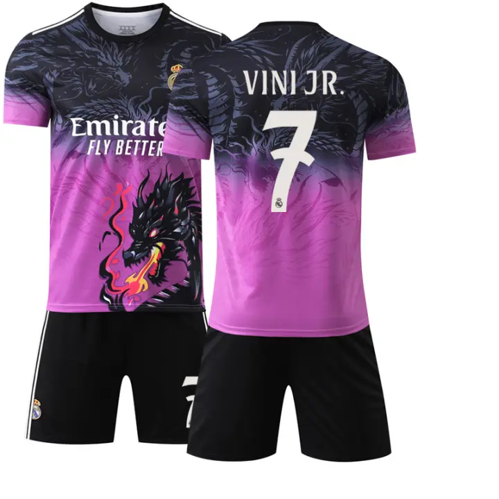 Camiseta Real Madrid 2025 Morada Dragón – Equipación Completa Hombre (Camiseta + Pantalón + Calcetines) Inspiración Regalo para Fans - 1