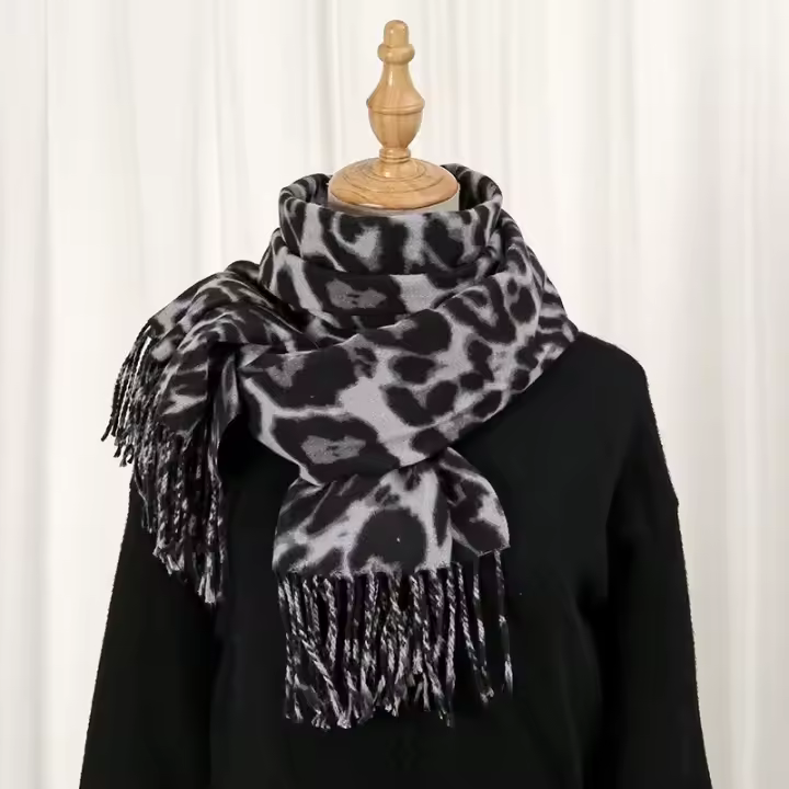 Bufanda de Cachemira de Leopardo para Mujer Bufanda Gruesa con Borlas Manta Cálida para Invierno - 1