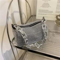Bolso tipo cubo con diamantes de imitación de versión completa, bolso con bola de cadena brillante, mini bolso cruzado para mujer - details 0