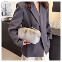 Bolsa de Cosméticos de Alta Calidad Manejable, Grande Capacidad, Diseño de Moda para Mujeres - details 13