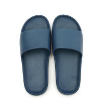 Zapatillas de moda para hombre y mujer, sandalias suaves de EVA, zapatos ligeros para amantes, toboganes de baño antideslizantes, chanclas de plataforma para el hogar, Verano - details 16