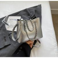 Bolso de Hombro de Textura Sencilla para Mujer 2025 Bolso de Viaje Ligero de Moda con Estilo de Lujo - details 3