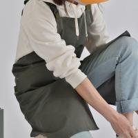 Delantal impermeable de estilo japonés coreano para uso doméstico con bolsillos, delantal de cocina de Color sólido, delantal sin mangas ajustable Simple para adultos - details 3