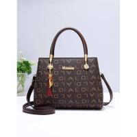 Bolso de hombro minimalista para mujer, elegante bolso de gran capacidad con decoración de letras, mochila de lujo de alta gama - details 0