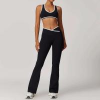 Scrunch - Conjunto de yoga corto para mujer, sujetador relleno en contraste rosa, pantalones cortos cruzados, pantalones deportivos de cintura alta, Fiess Gym Tre, ropa deportiva - details 26