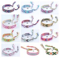Pulsera de la Amistad tejida para hombre y mujer, brazalete de cuerda trenzada hecha a mano con borlas ajustables, 2 piezas - details 1