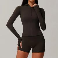 Conjunto de chaqueta deportiva para mujer con cremallera de manga larga y top de fitness para ropa deportiva, chaqueta de yoga con orificios para los pulgares para exteriores y gimnasio - details 2