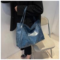Bolso de mano para mujer, bolsa para axila a la moda, bolso de hombro de cuero Pu suave de gran capacidad, bolso cruzado Retro, bolsos de cubo portátiles informales - details 11