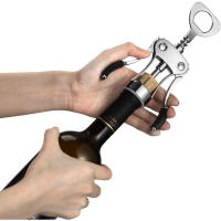 Abridor de vino fácil de utilizar con abrebotellas de cerveza Set Abrebotellas Premium 4 en 1 - Acero Cromado y Zinc, Asas Antideslizantes, Incluye Sacacorchos Al Vacío Guía Goteo Cortador, Ideal para Regalo y Enólogos - details 1