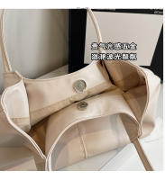 Nueva moda bolso de mano popular versátil de gran capacidad diario de viaje bolso de hombro para mujer - details 3