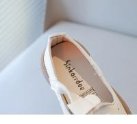 2025 Primavera Verano nuevos zapatos de cuero para niñas con corazón hueco princesa dulce recortes clásicos transpirables con correa en T zapatos planos para niños - details 8