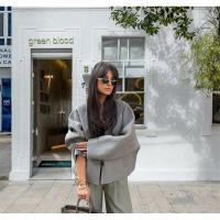 BUNO-Abrigo corto liso a la moda para mujer, abrigos elegantes con manga acampanada y un solo pecho con cuello en V para mujer, chaquetas de oficina para otoño 2025 - details 2