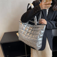 Bolso de mano de algodón con almohadilla espacial para mujer, bolsa de viaje de hombro acolchada, de gran capacidad, impermeable, a la moda, Invierno - details 46