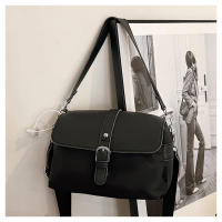 Nuevo bolso de moda versátil negro, elegante bolso de hombro de mensajero de lujo ligero - details 7