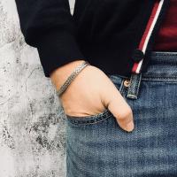 Pulsera de Acero Inoxidable para Hombre, Brazalete Minimalista, Regalos para Hombre, Diseño Versátil, Material Hipoaergénico - details 1