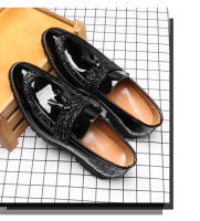 Nuevos zapatos de cuero puntiagudos tendencia de los hombres lentejuelas mocasines con flecos británicos - details 9