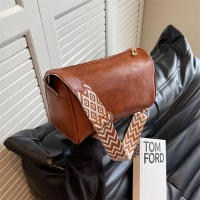 Bolso de mensajero de almohada pequeño Vintage de cuero PU de alta calidad para mujer - details 4