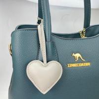 LLavero de corazón de cuero PU de moda, llavero de coche, colgador de cuero PU de amor, colgante de bolso de 14 colores a la moda para hombres - details 9
