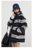 Abrigos de plumas para mujer, chaqueta holgada de un solo pecho con capucha y rayas contrastantes, chaqueta femenina para Otoño e Invierno 2024 - details 19